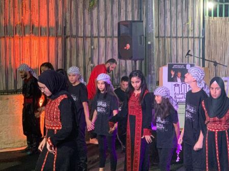 مؤسسة العناية الأهلية في القدس تحيي ذكرى الشاعر محمود درويش 